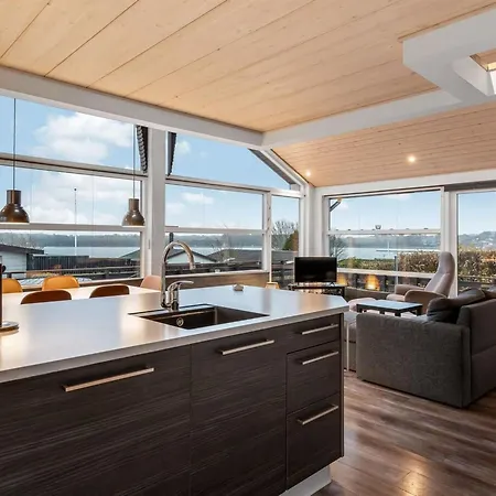 度假居 Bundi - 25m From The Sea By Interhome