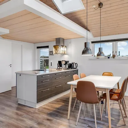 Bundi - 25m From The Sea By Interhome