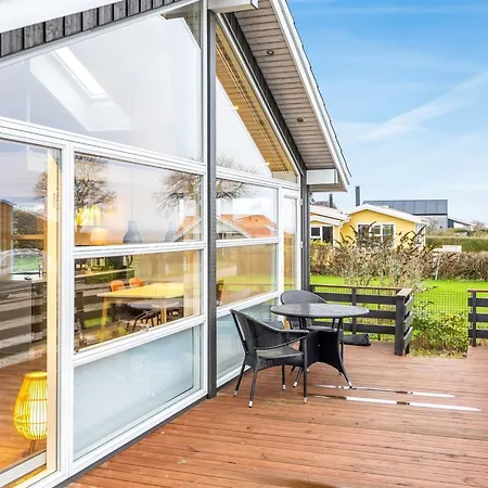 Bundi - 25m From The Sea By Interhome